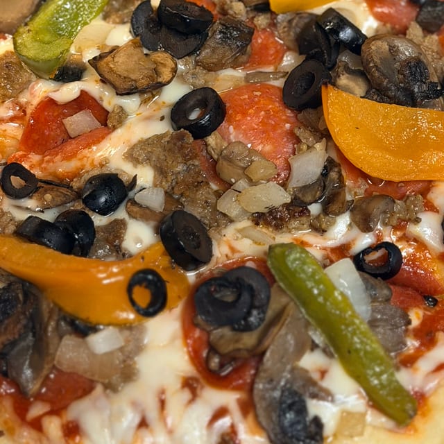 Deluxe Flatbread.